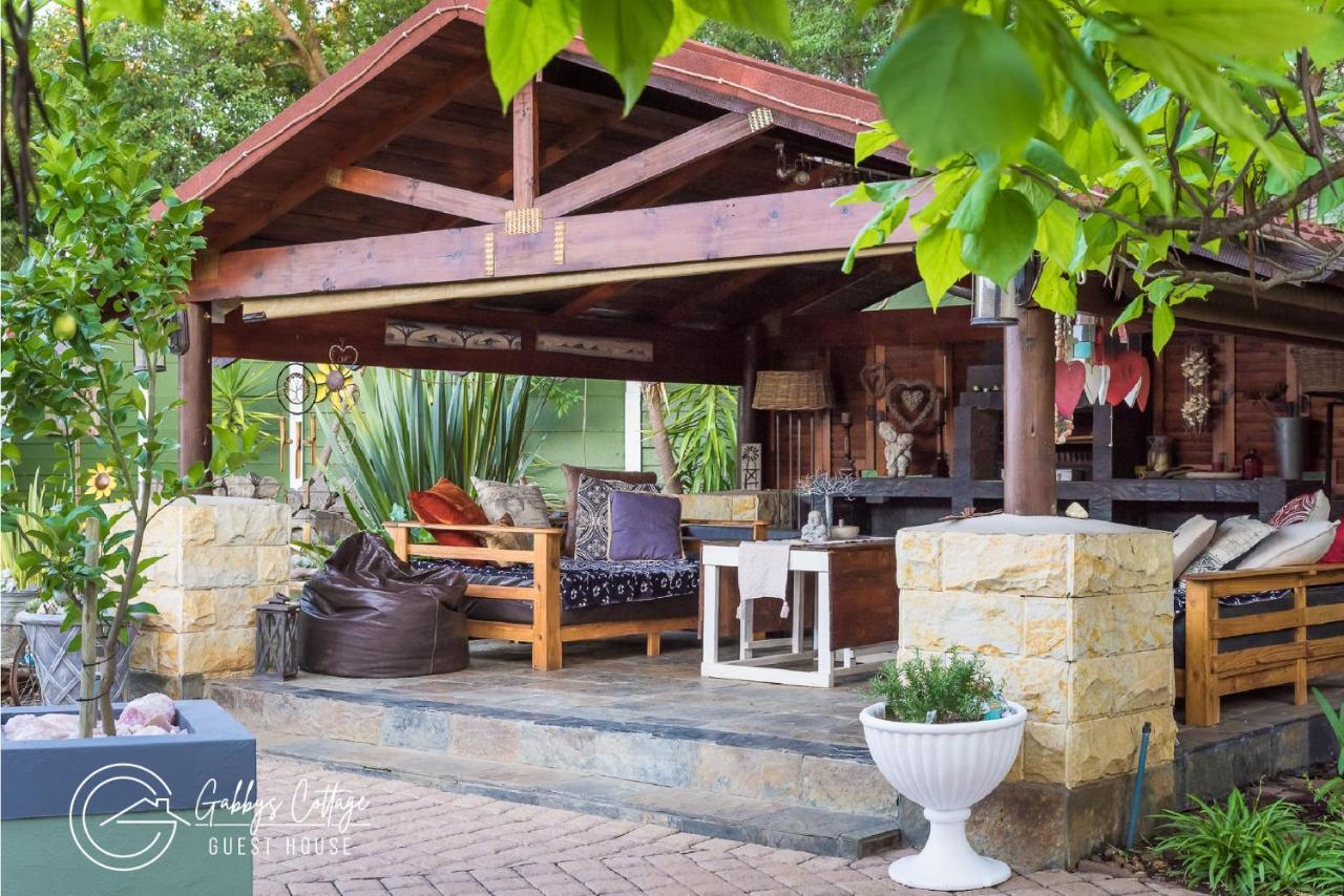 Gabbys Cottage Guesthouse Bloemfontein Dış mekan fotoğraf