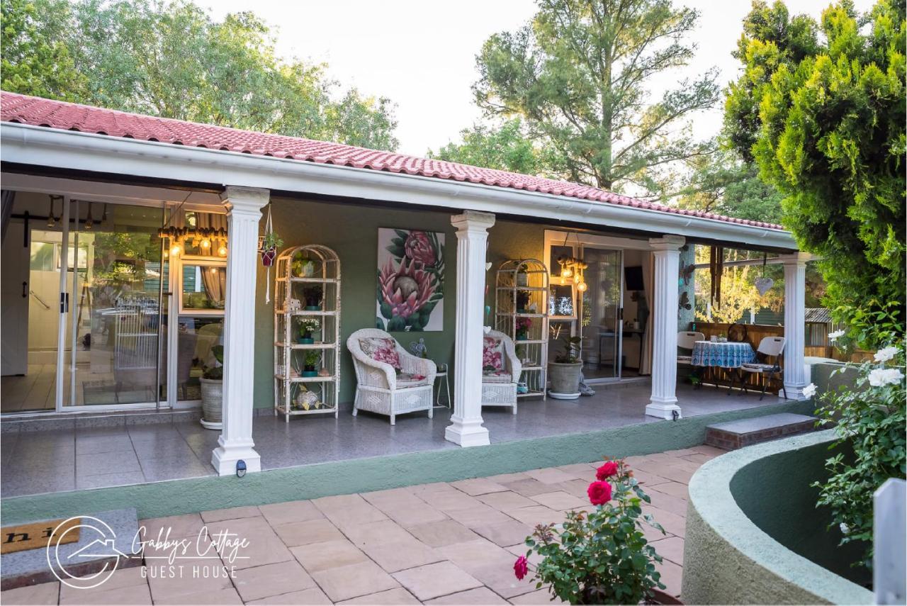 Gabbys Cottage Guesthouse Bloemfontein Dış mekan fotoğraf