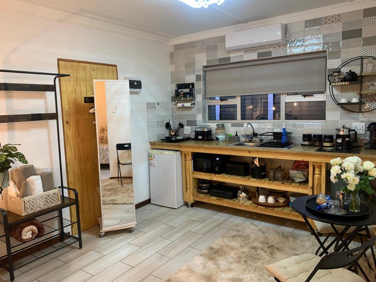 Gabbys Cottage Guesthouse Bloemfontein Dış mekan fotoğraf